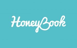 Honeybook helps you streamline the wedding styled shoot process. 