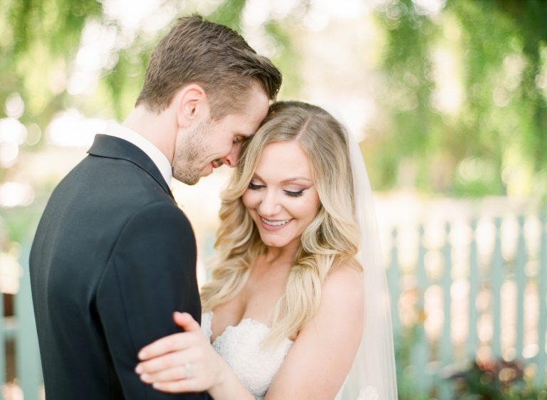 maravilla gardens wedding couple
