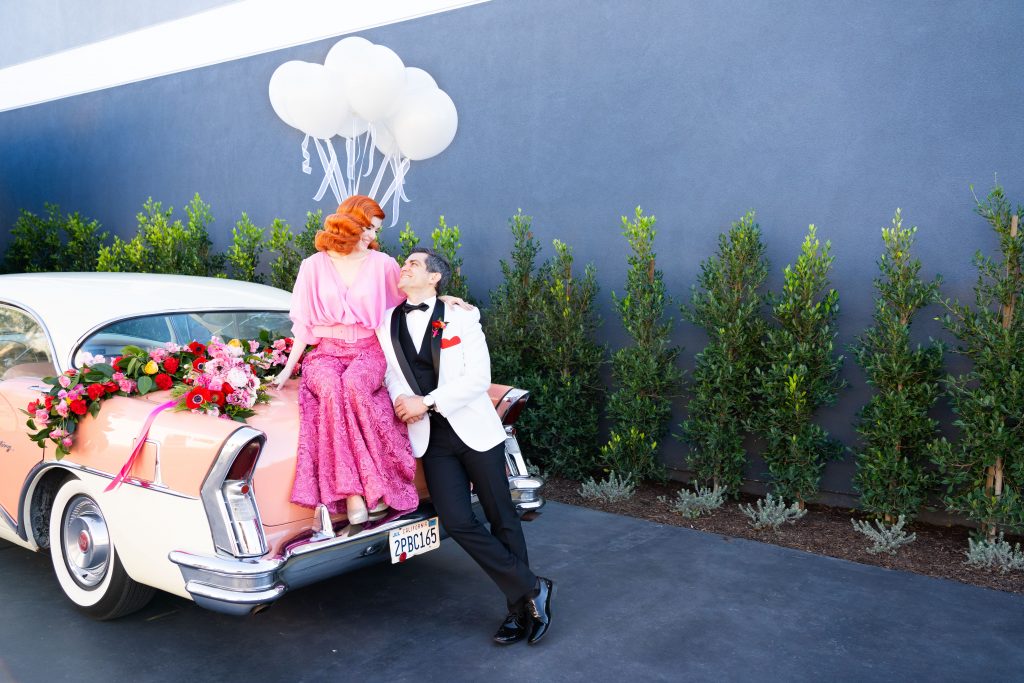 i-love-lucy-vintage-car-wedding